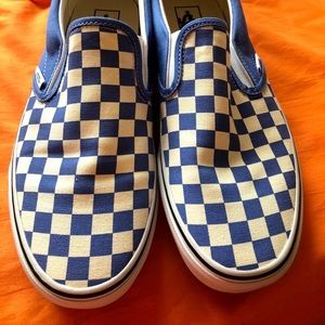 *NEW* Classic slip-on Vans